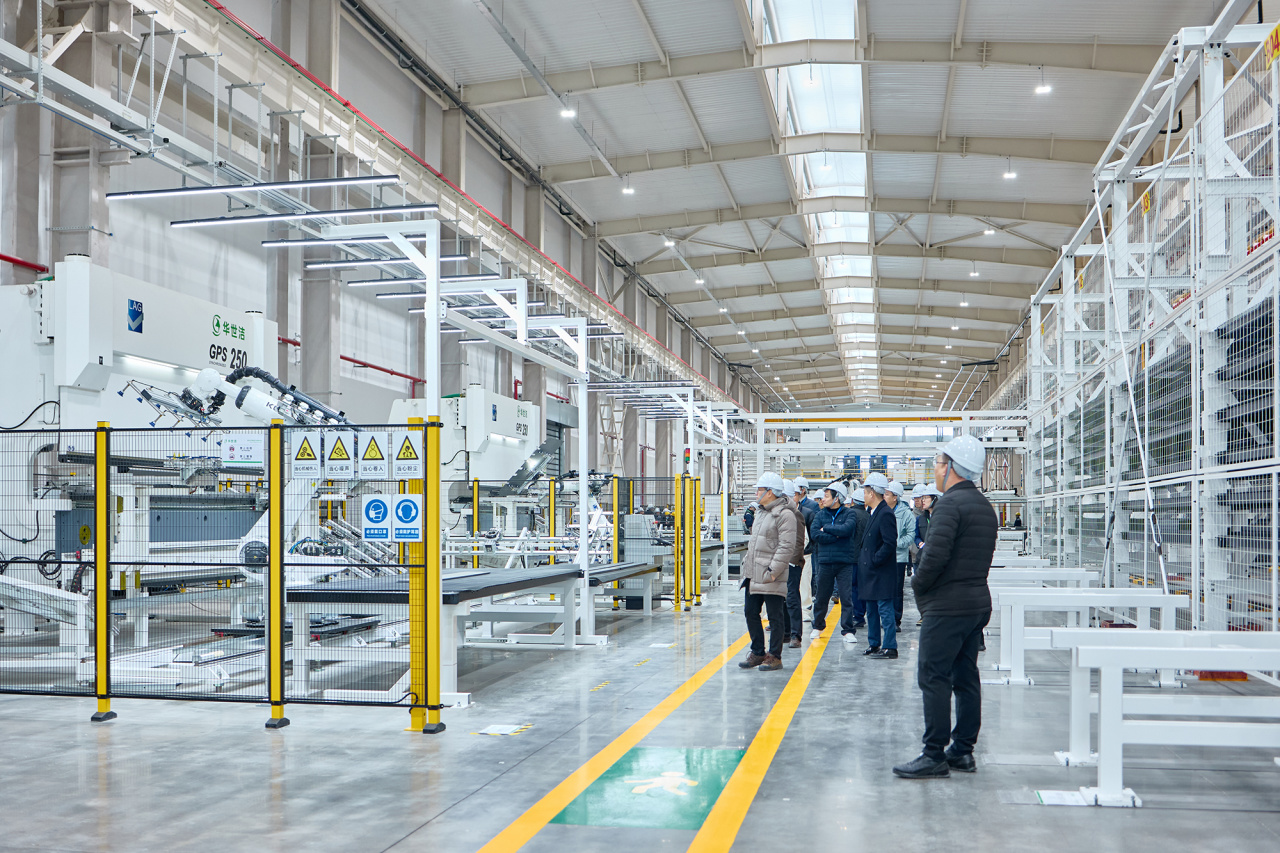 智造引擎啟新程 產(chǎn)業(yè)聚勢(shì)向未來｜華世潔蘇州智造基地投產(chǎn)暨2026產(chǎn)業(yè)創(chuàng)新峰會(huì)圓滿舉辦!(圖7)